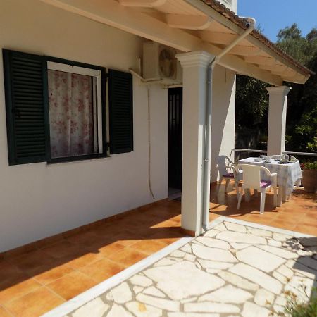Villa Elli Panoramic View 2 Ipsos Exterior photo