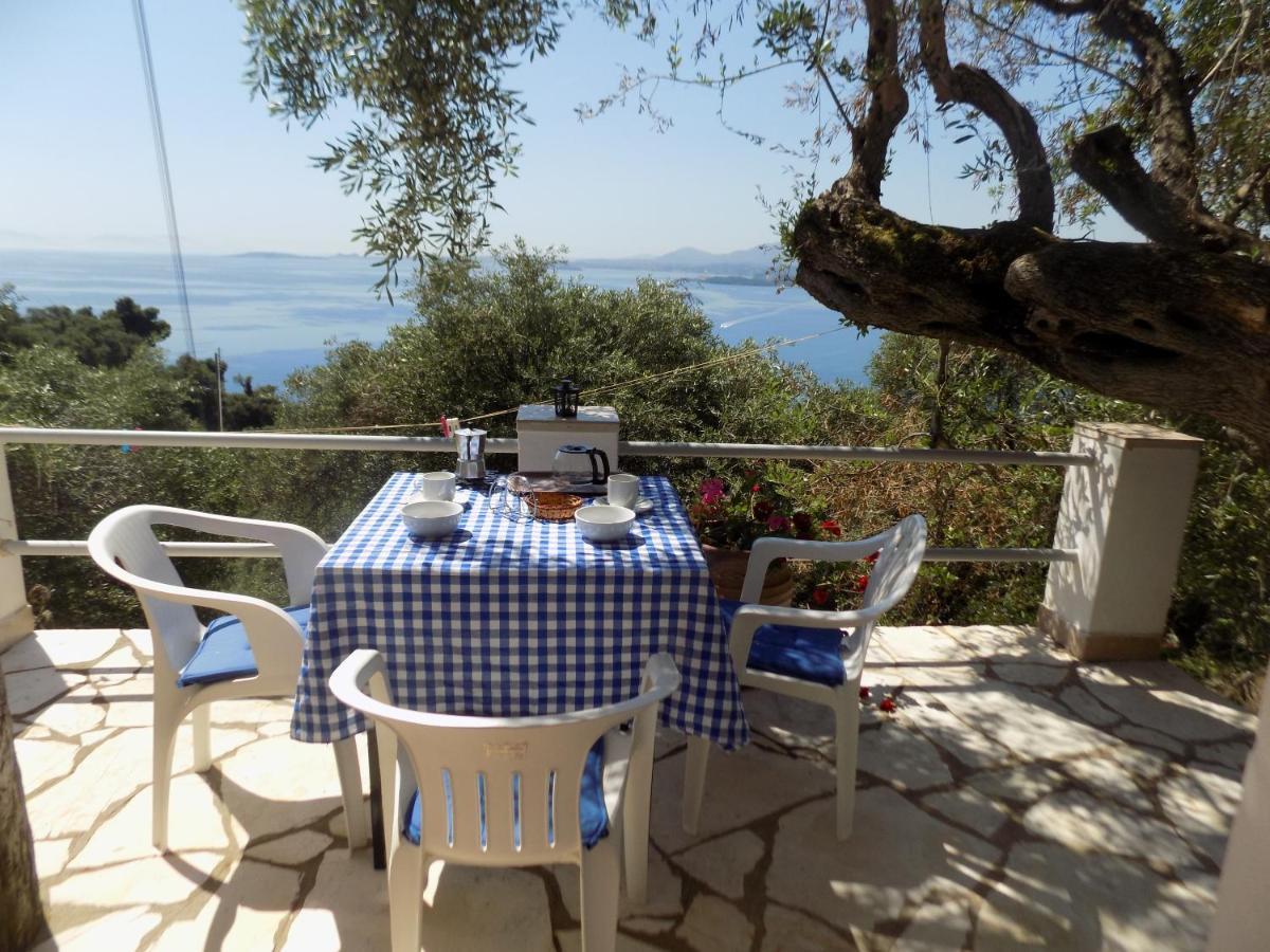 Villa Elli Panoramic View 2 Ipsos Exterior photo