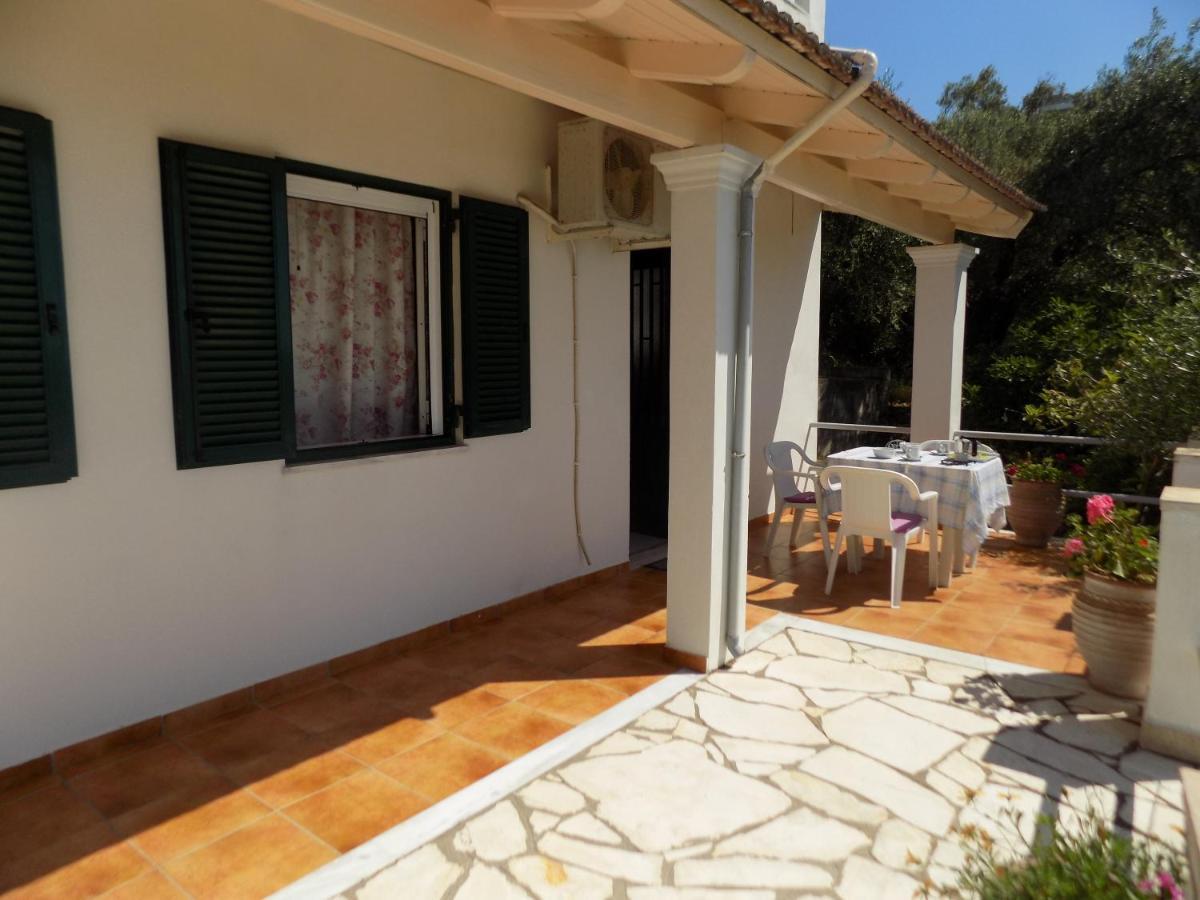 Villa Elli Panoramic View 2 Ipsos Exterior photo