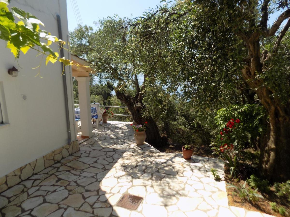 Villa Elli Panoramic View 2 Ipsos Exterior photo