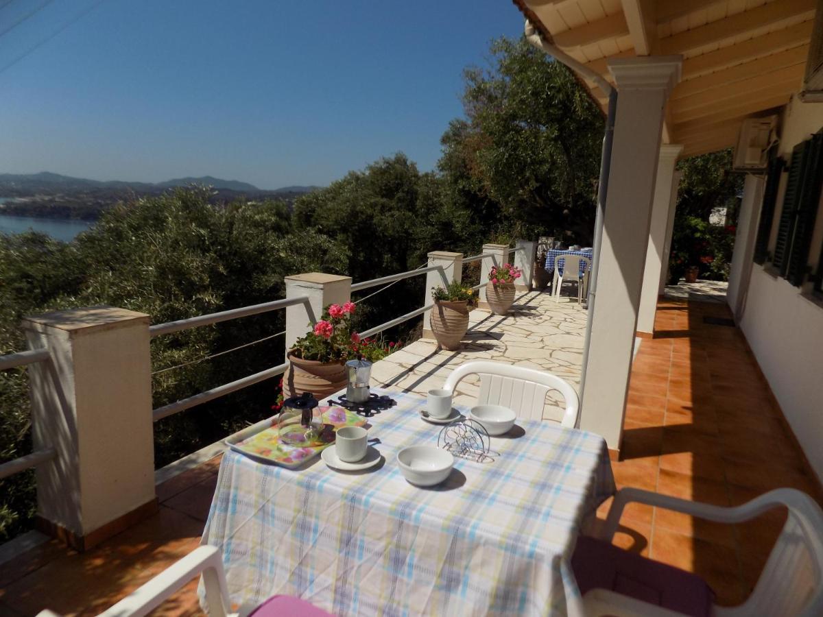 Villa Elli Panoramic View 2 Ipsos Exterior photo