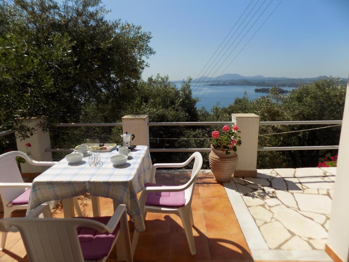 Villa Elli Panoramic View 2 Ipsos Exterior photo